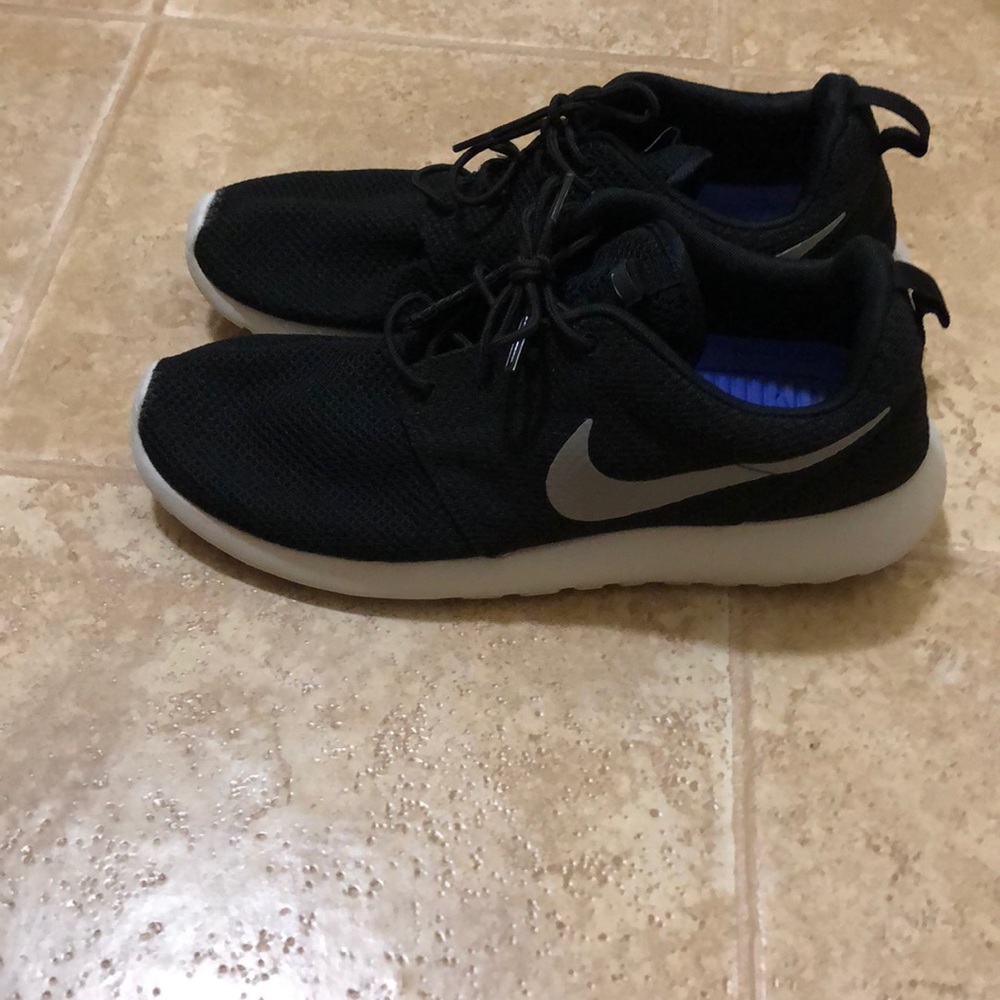 Nike Roche